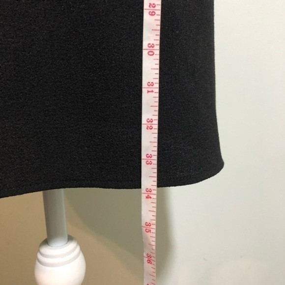 EVERLY Black Lace Front Short Sleeve Shift Dress - Picture 7 of 7